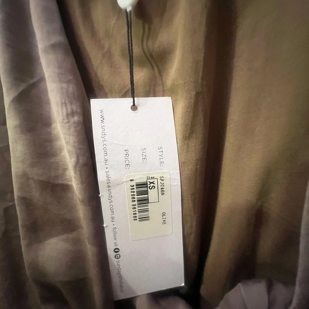 Olive green jumpsuit - Picture 2 of 2